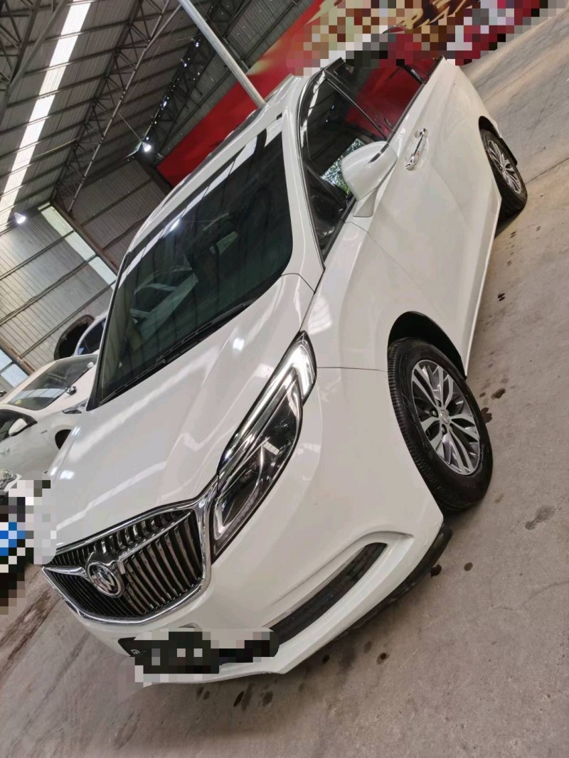 临沂20年别克GL82