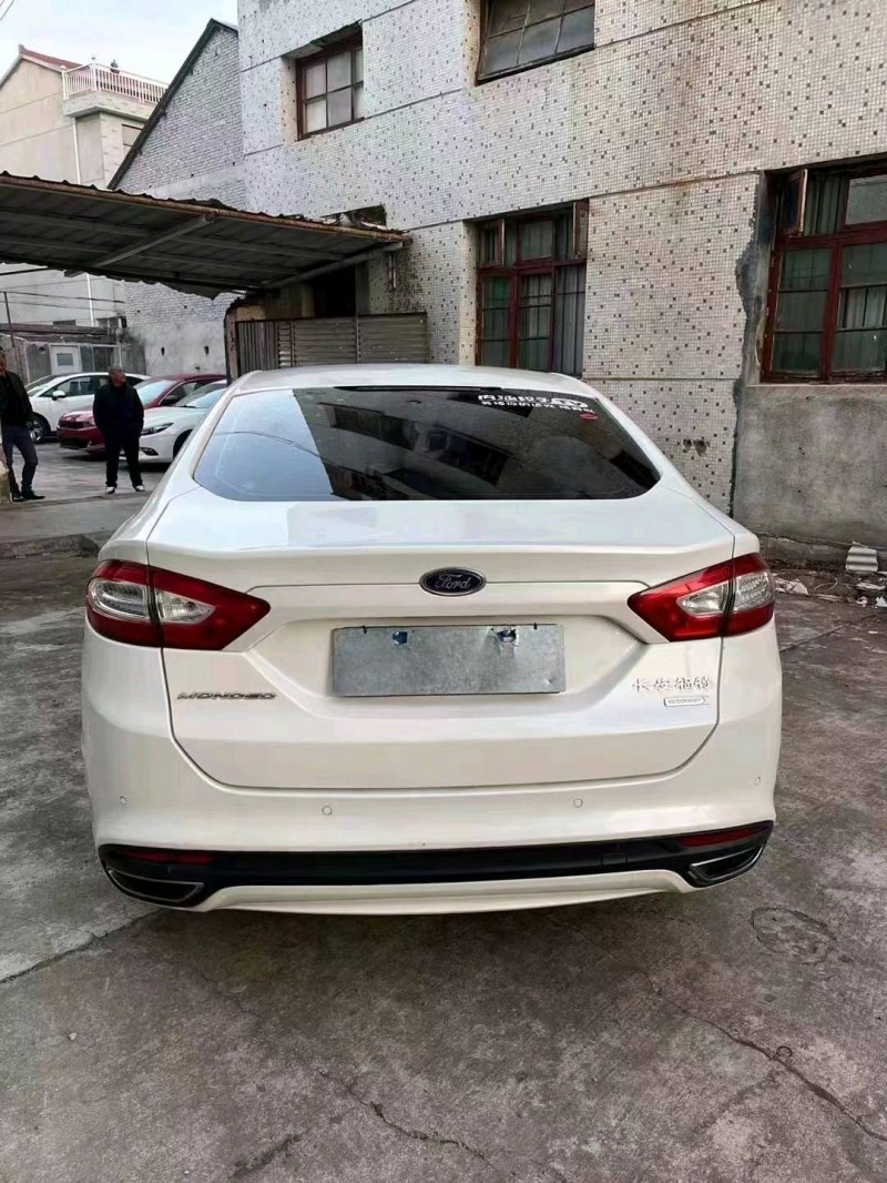 烟台15年福特蒙迪欧5