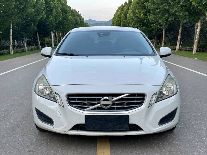 徐州12年沃尔沃S60L1