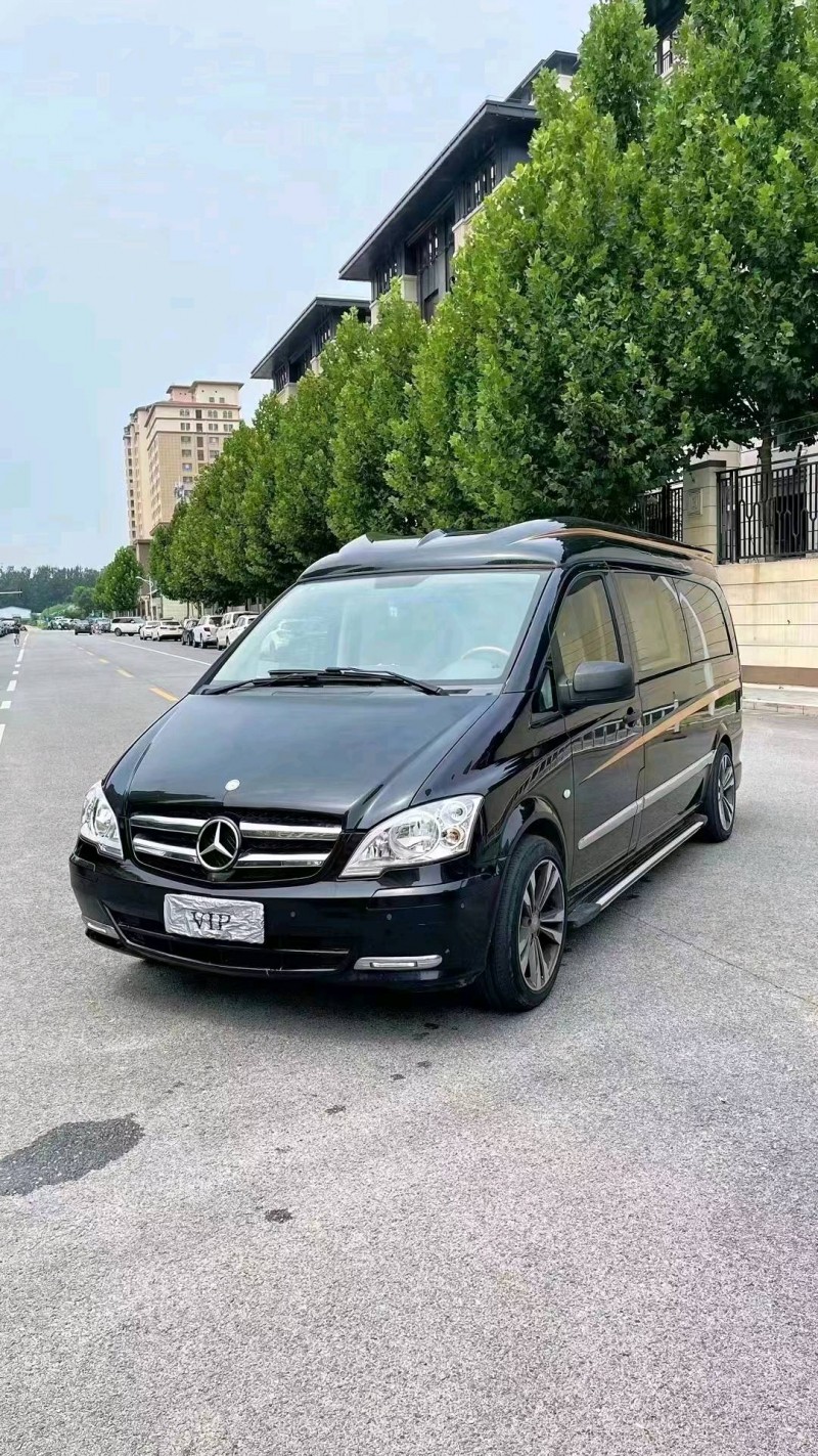 廊坊15年奔驰威霆2