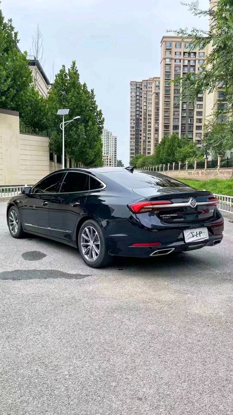 廊坊21年别克君越8