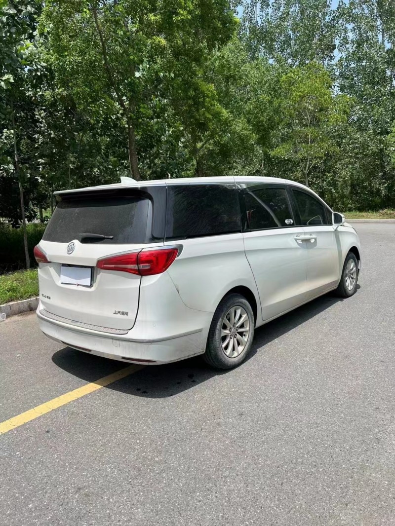 宿迁18年别克GL85