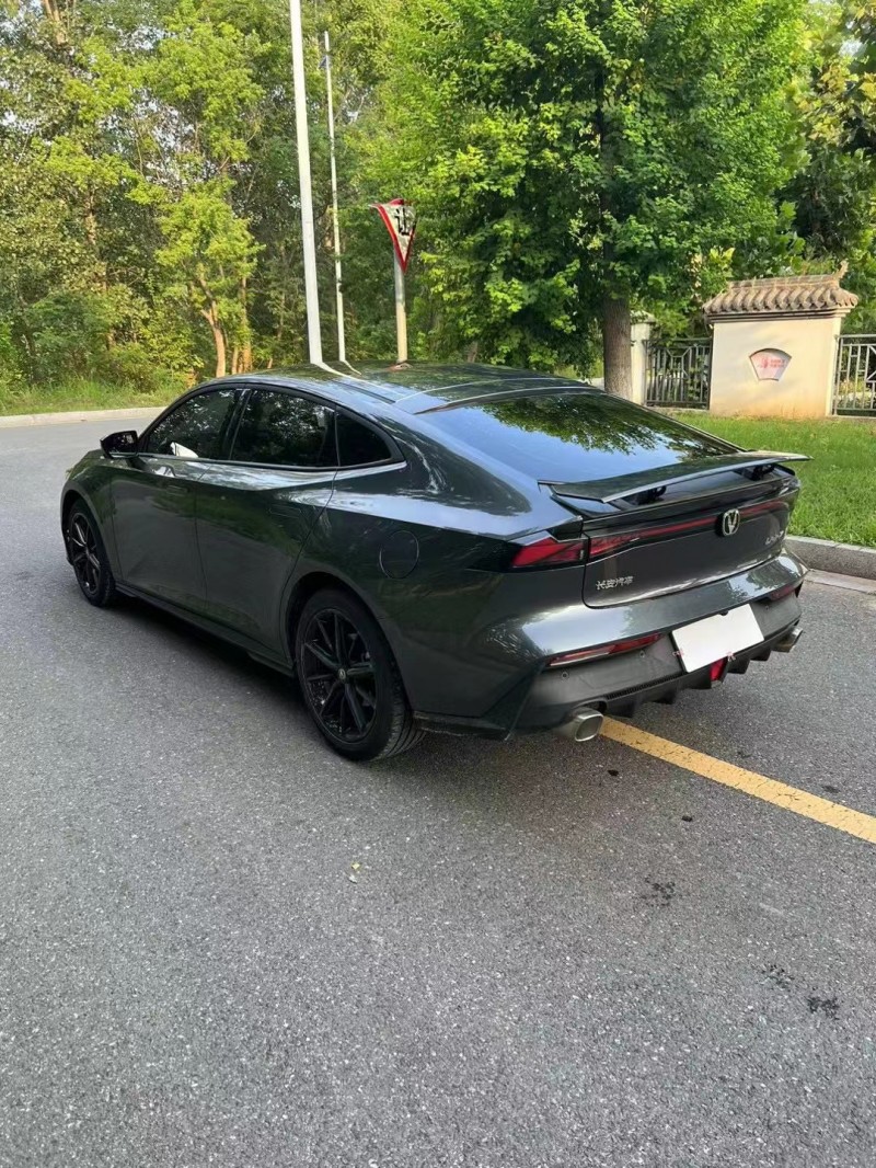 宿迁23年长安汽车UNI-V4