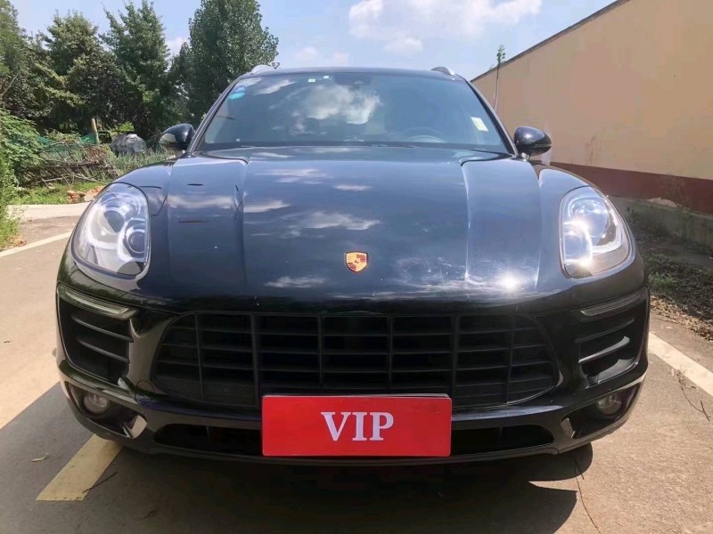 枣庄18年保时捷Macan1
