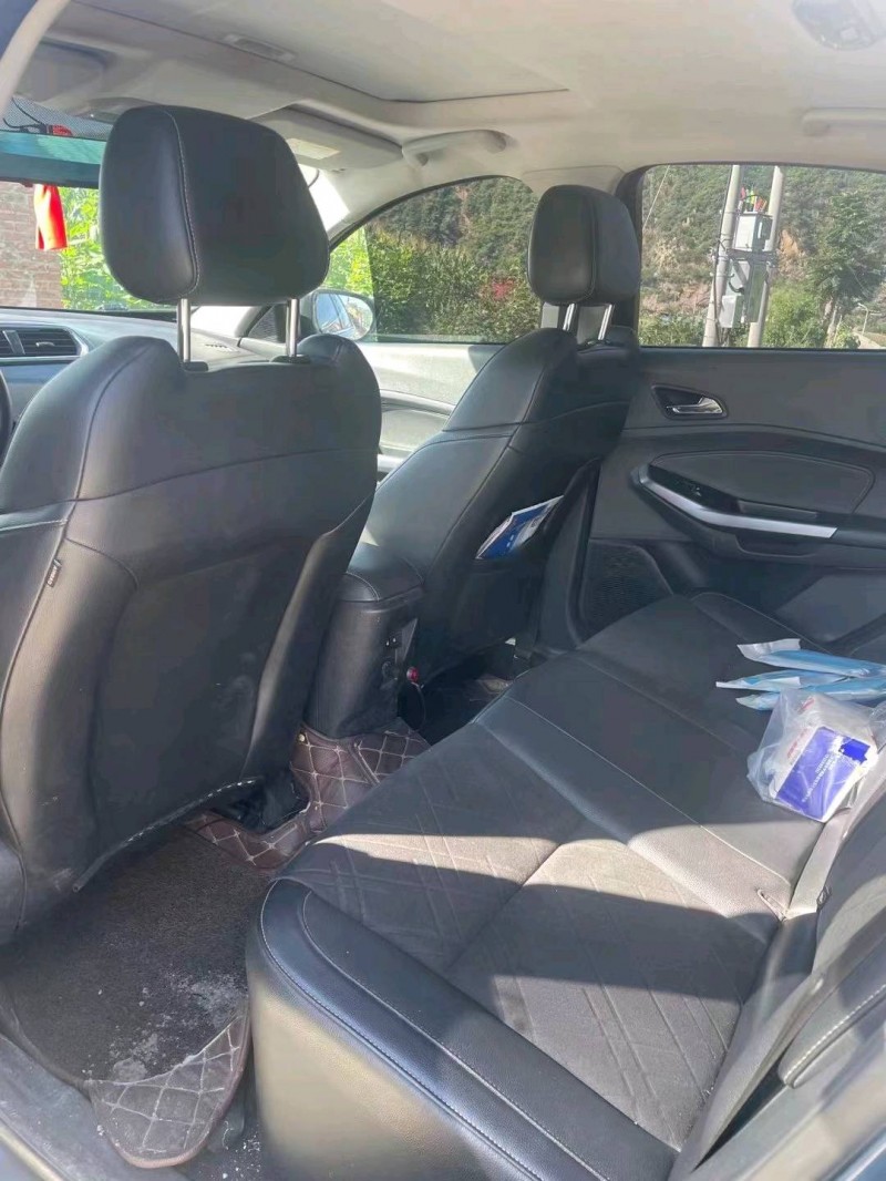 邯郸20年福特福睿斯6