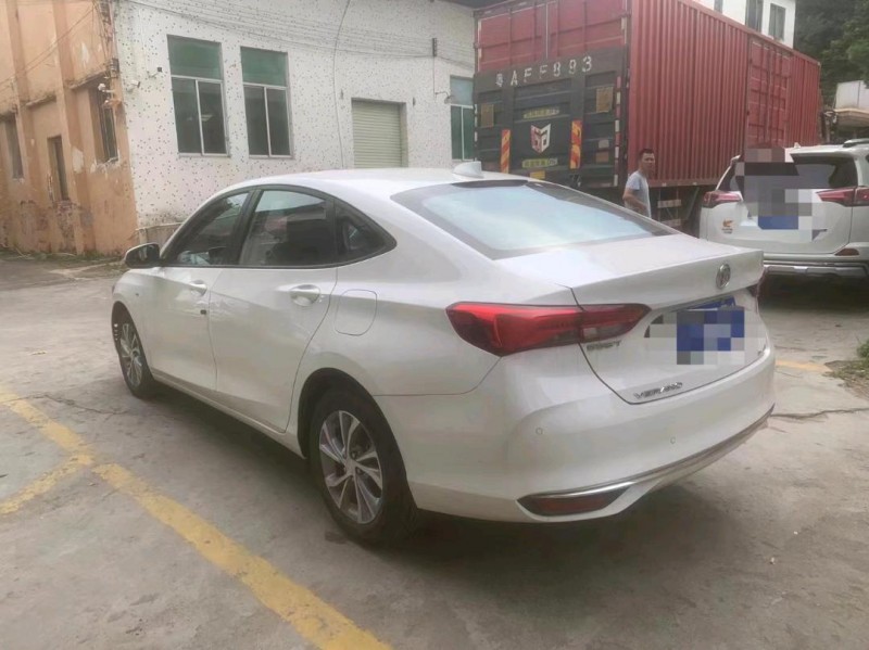 邯郸23年别克威朗4