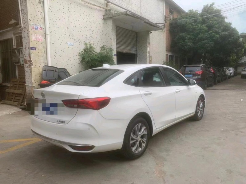 邯郸23年别克威朗7