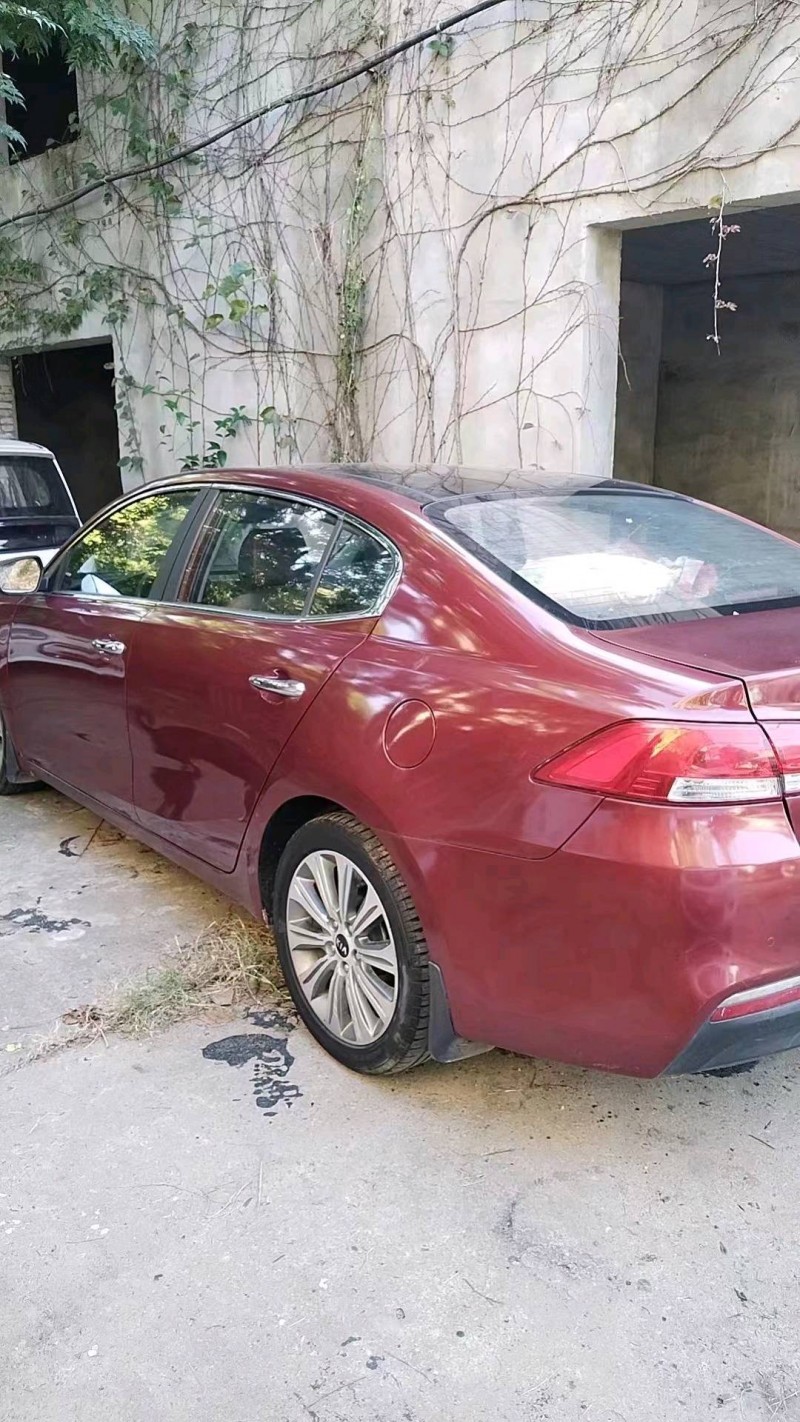 邯郸16年起亚K42