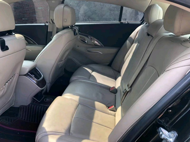 东营15年别克君越6