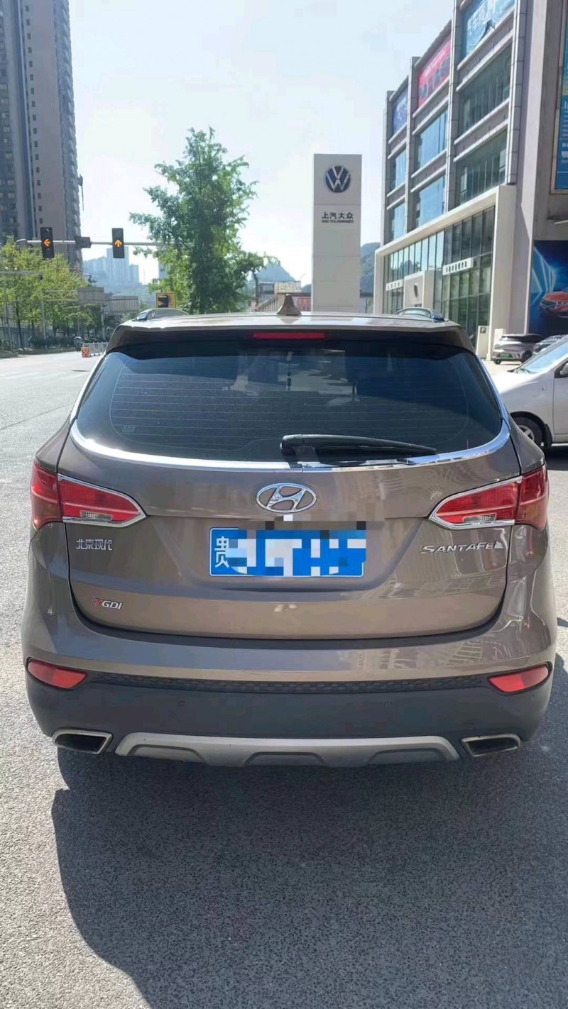 邯郸16年现代新胜达7