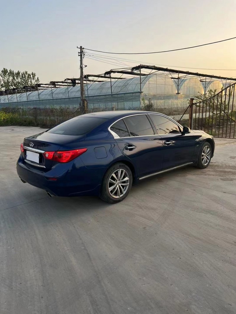 宿迁17年英菲尼迪Q505