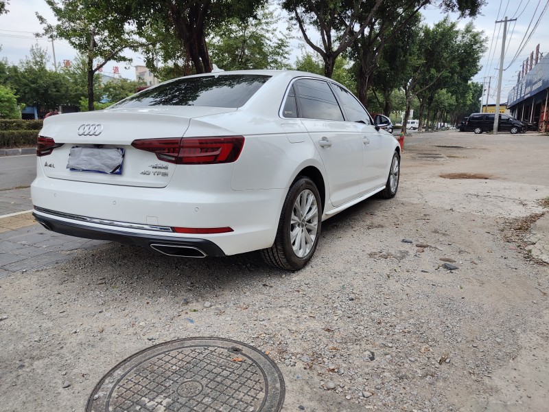 桂林19年奧迪A4L7