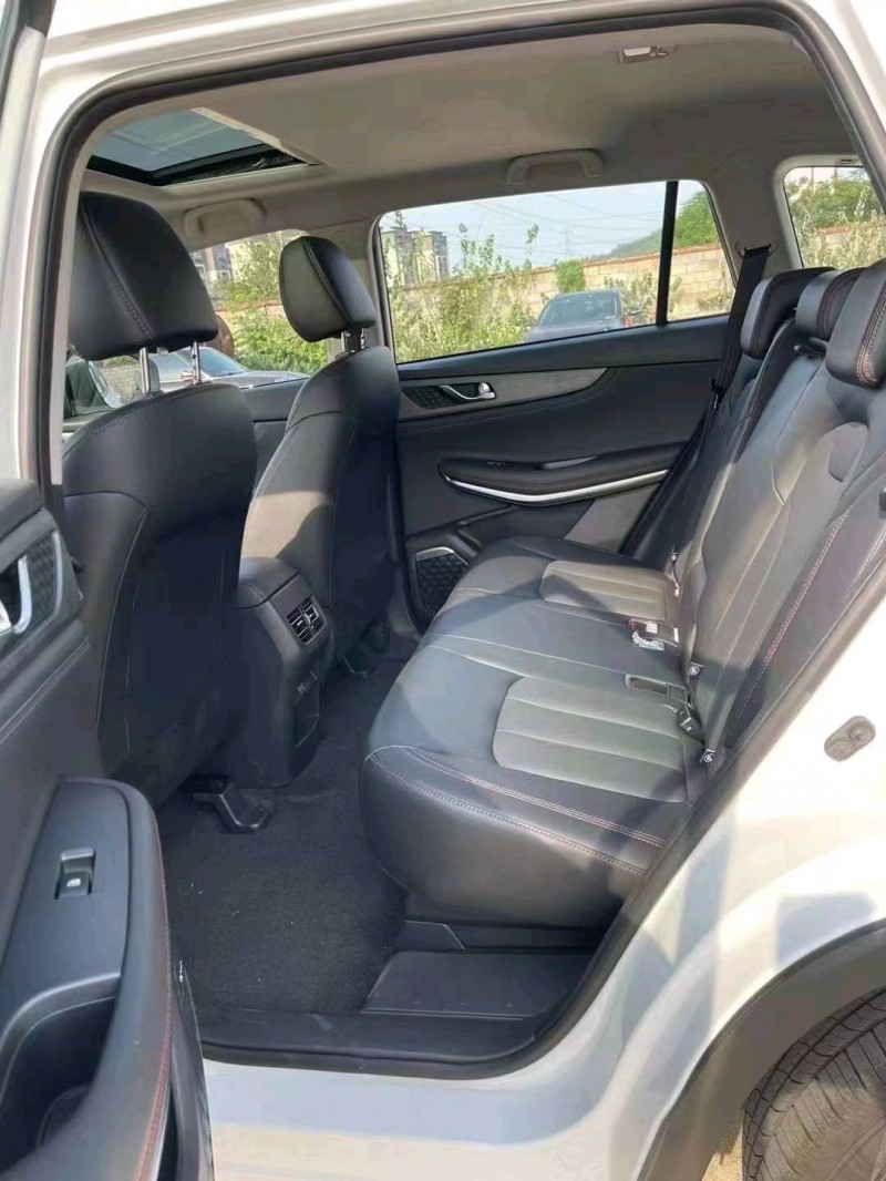 东营23年长安汽车CS756