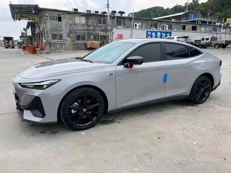 邯郸23年长安汽车UNI-V2