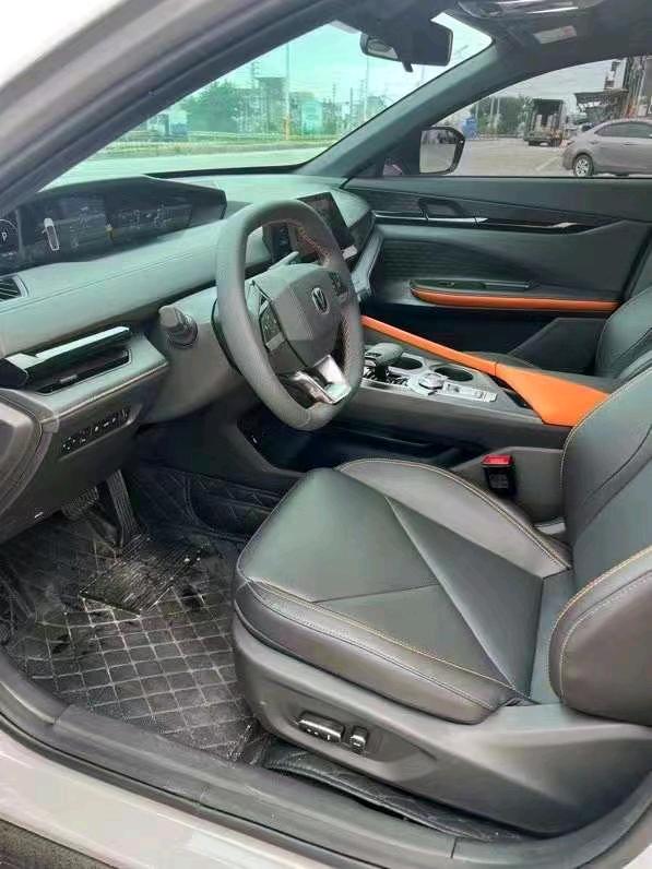 邯郸23年长安汽车UNI-V3