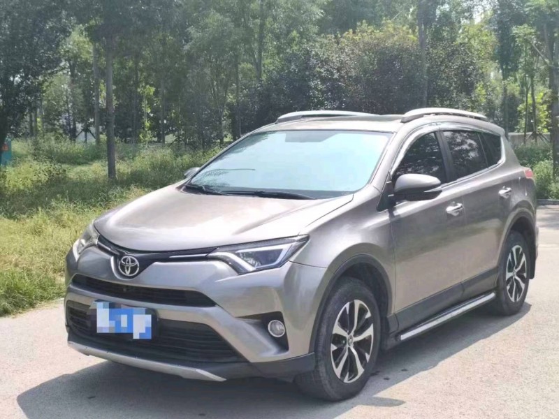 济南18年丰田RAV4荣放2