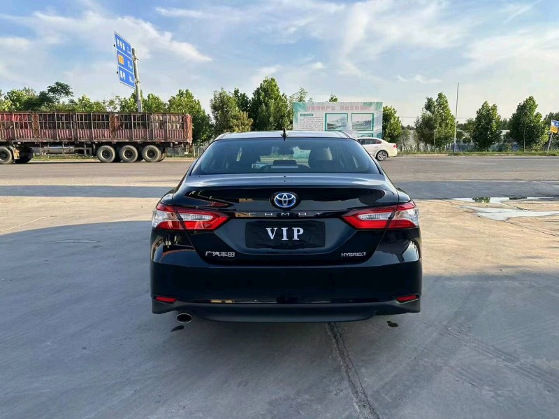 郑州23年丰田凯美瑞9