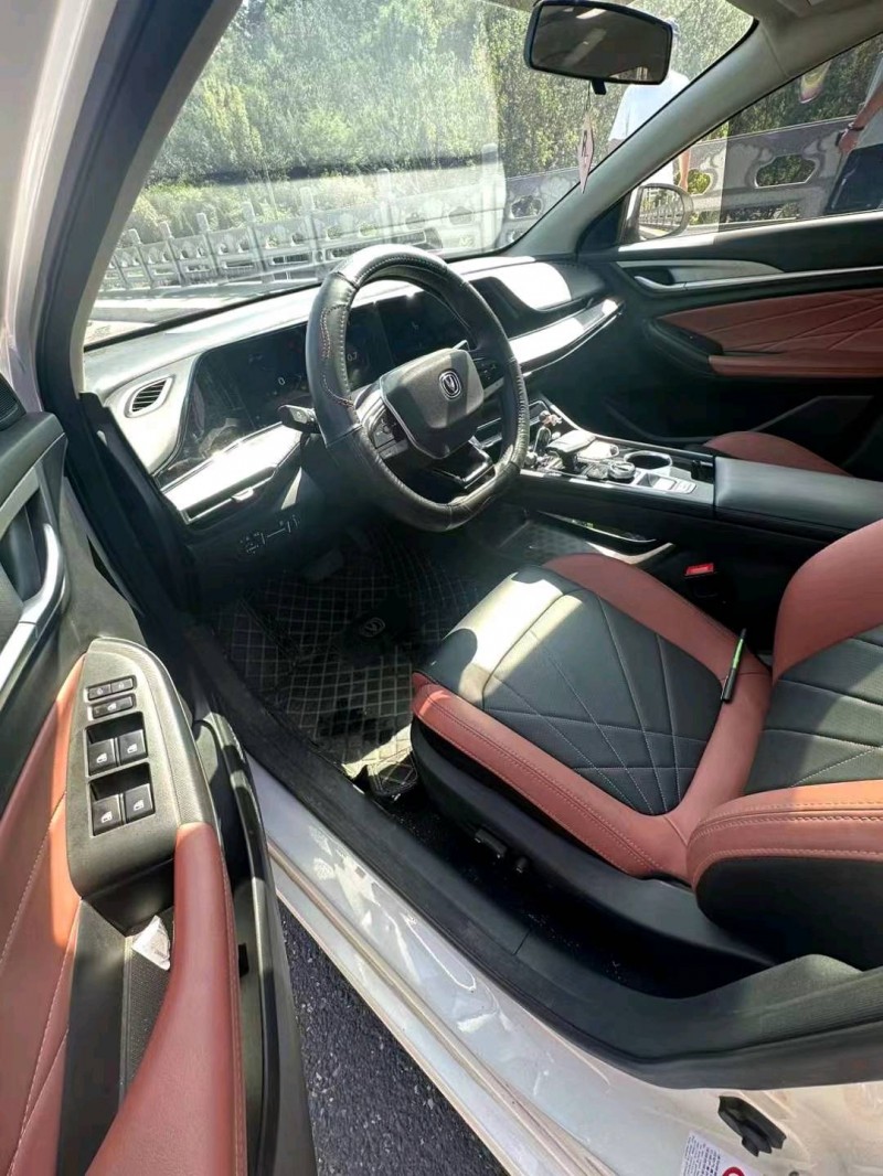 枣庄22年长安汽车逸动4