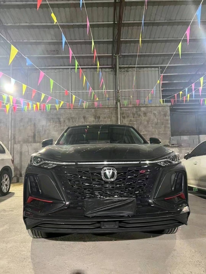 重庆21年长安汽车CS751