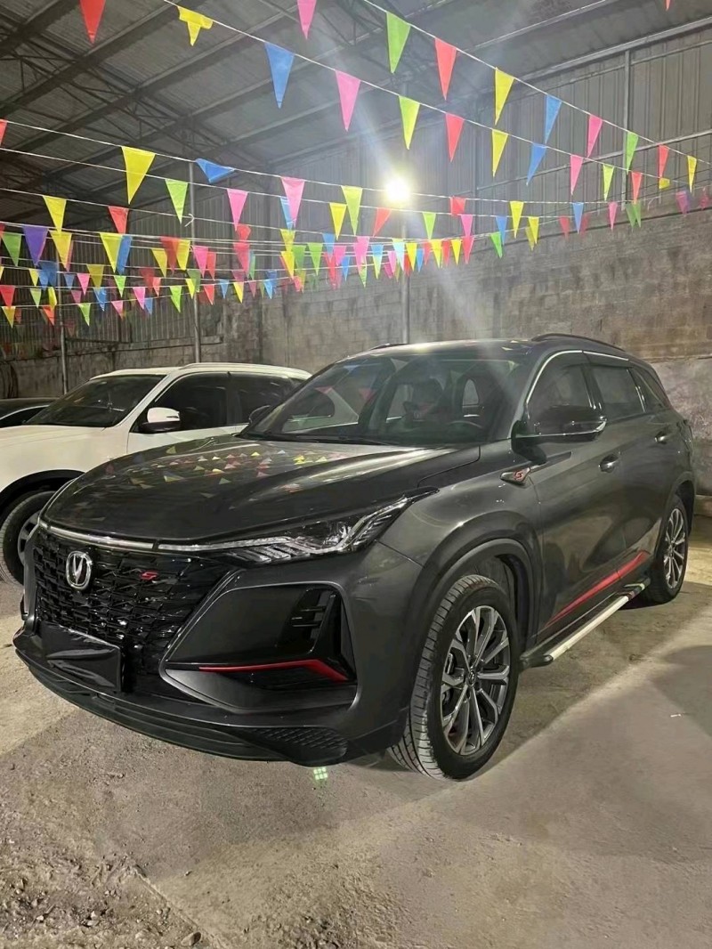 重庆21年长安汽车CS752