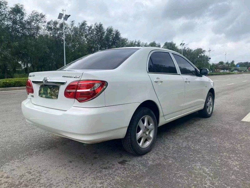 济南14年丰田花冠3