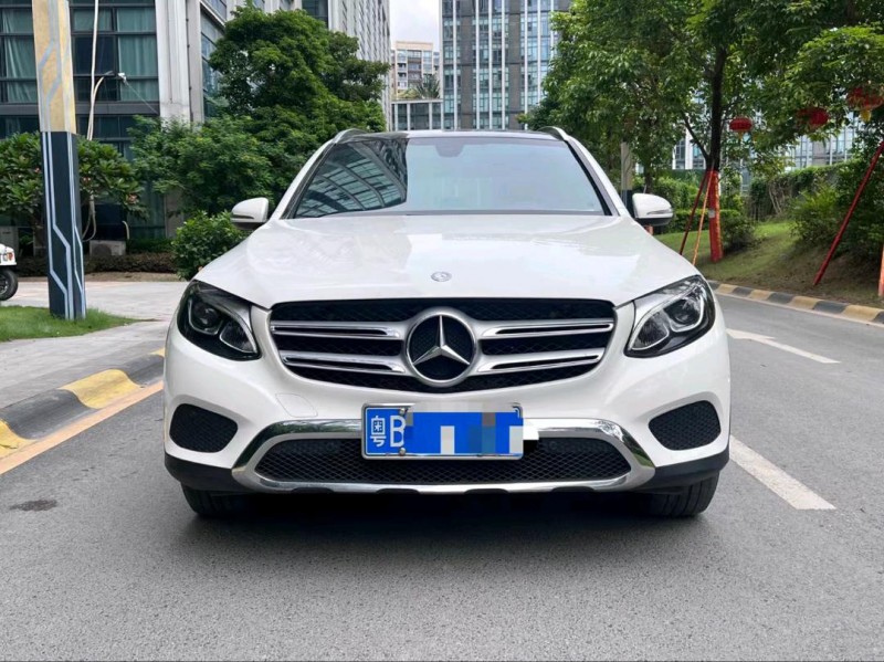 广州17年奔驰GLC1