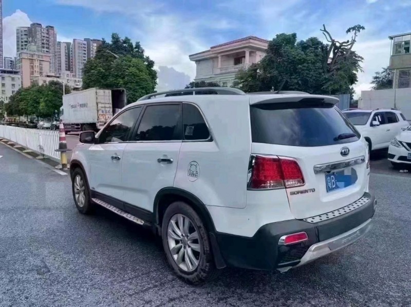 广州12年起亚索兰托7