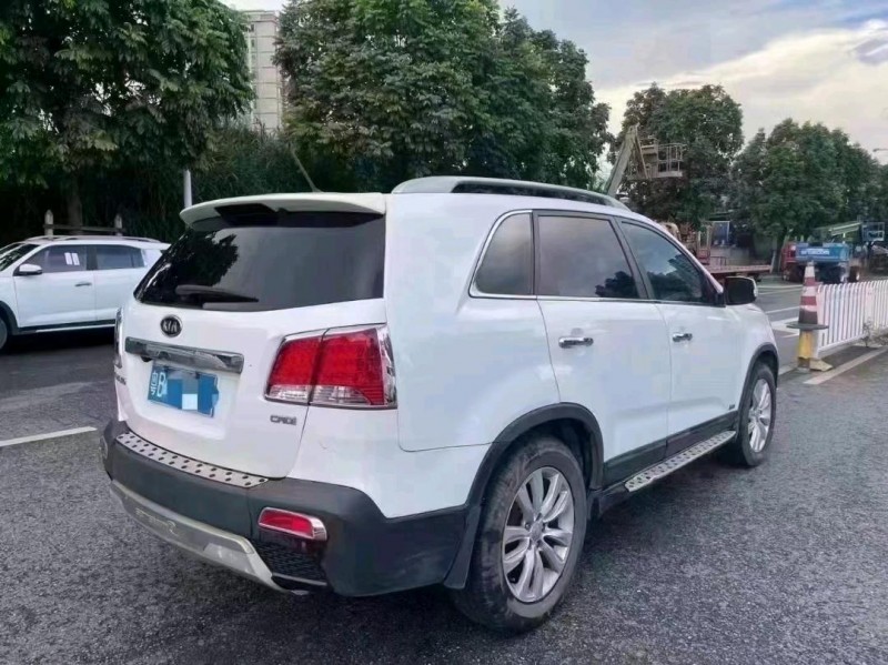 广州12年起亚索兰托8