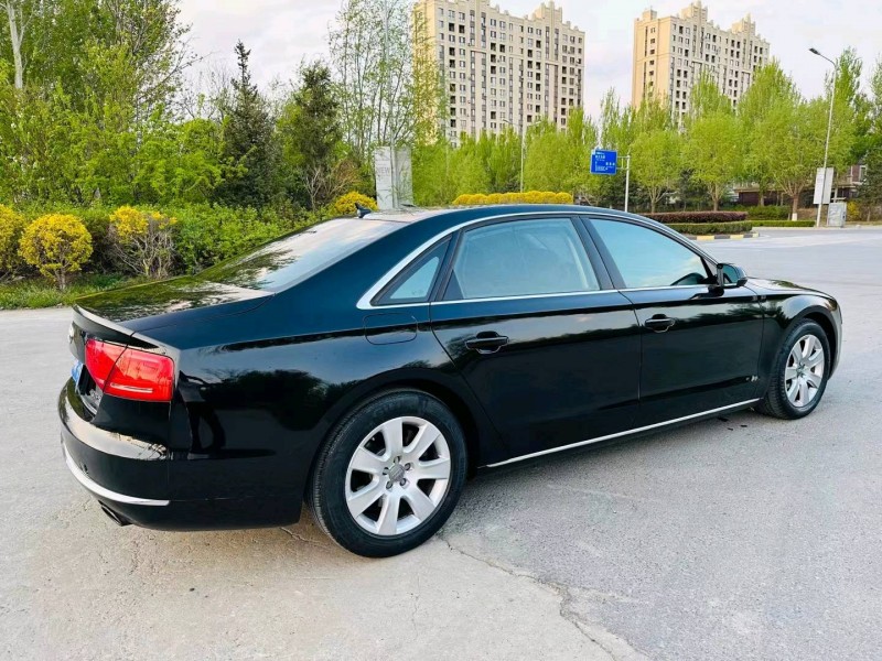 沈阳12年奥迪A8L5
