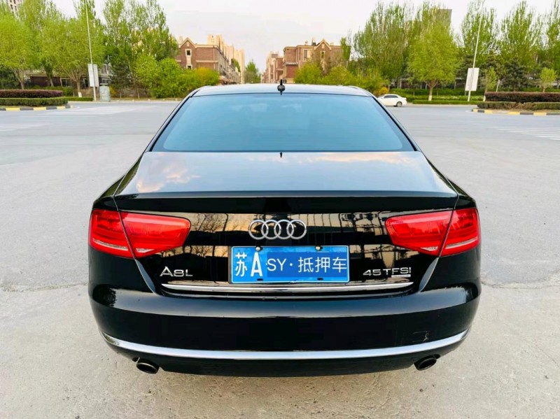 沈阳12年奥迪A8L6