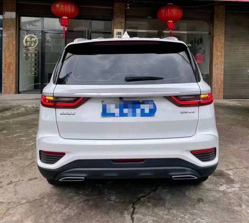 邯郸21年吉利远景X62