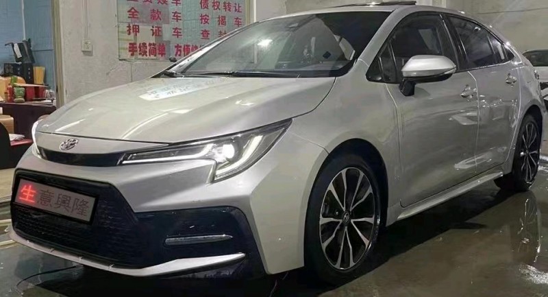 深圳20年丰田雷凌2