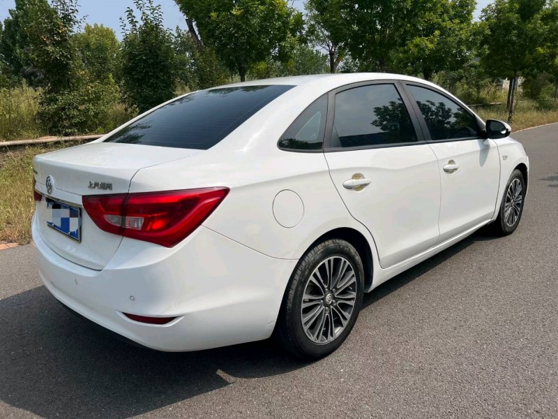 淄博17年别克英朗8