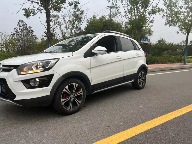 廊坊16年北汽绅宝X252