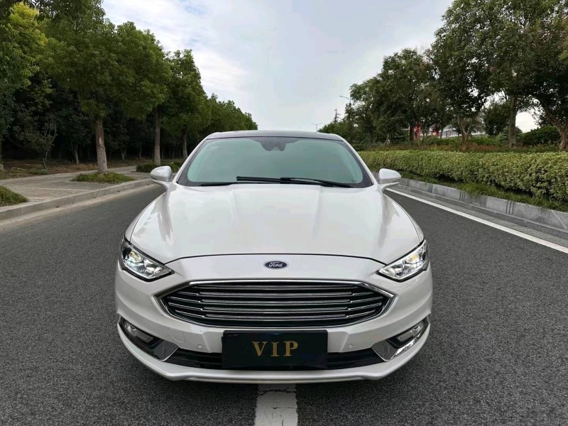 盐城17年福特蒙迪欧1