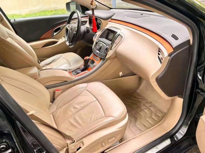 嘉兴13年别克君越7