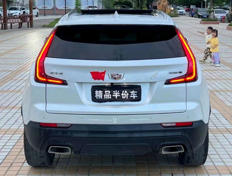 珠海20年凯迪拉克XT46