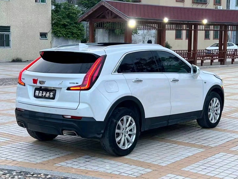 珠海20年凯迪拉克XT48