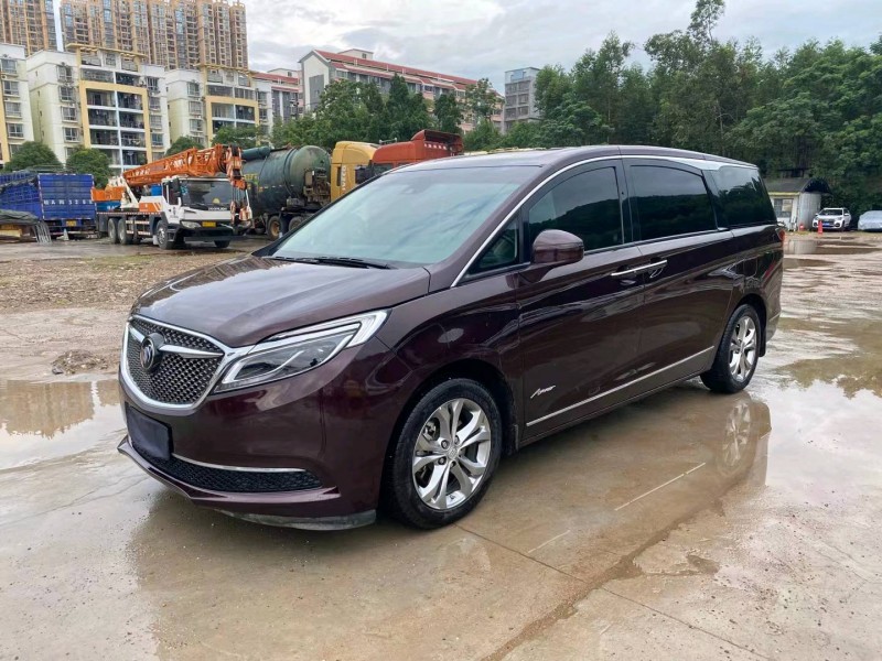 广州18年别克GL82