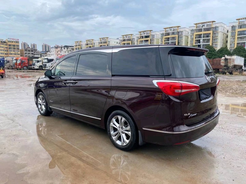 广州18年别克GL84