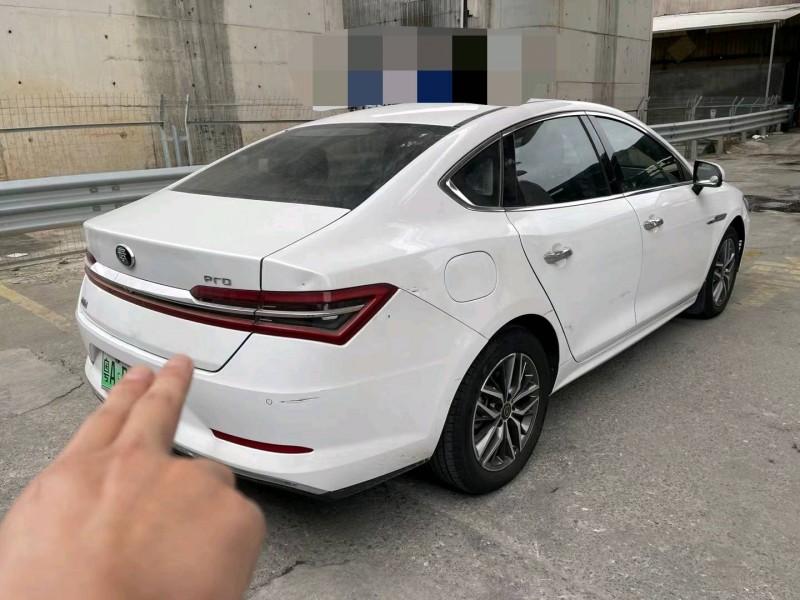 廣州19年比亞迪秦8