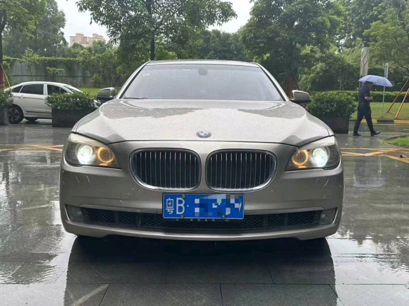 广州10年宝马7系1