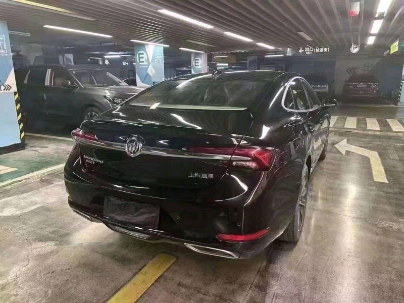 嘉兴20年别克君越5