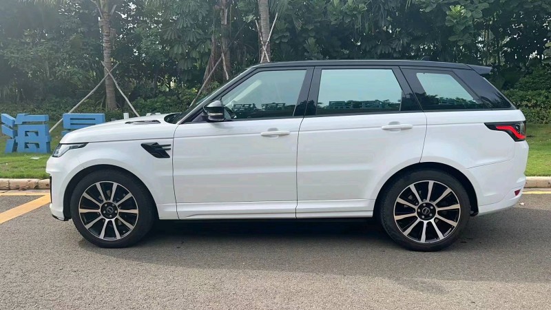 广州16年路虎揽胜运动2