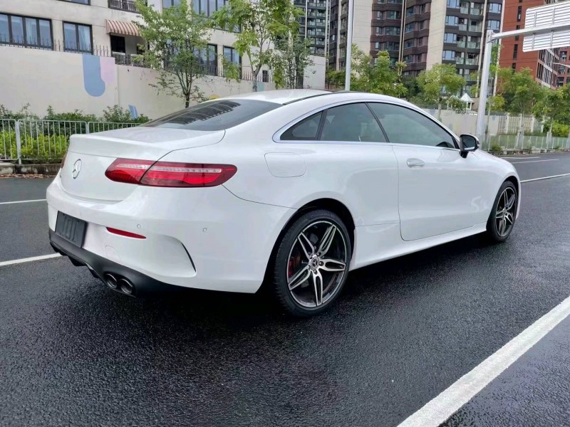 广州18年奔驰E7
