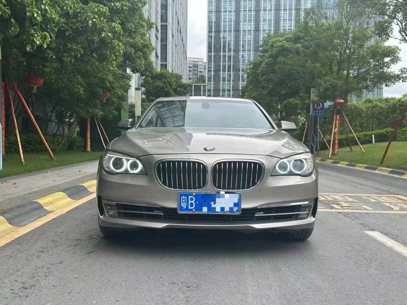 广州12年宝马7系1
