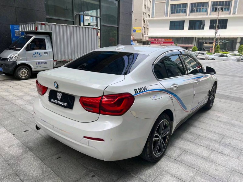 广州19年宝马1系5