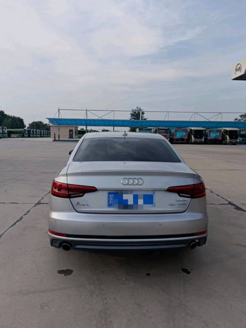 邯郸18年奥迪A4L2