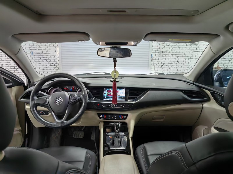 廊坊17年别克君威8