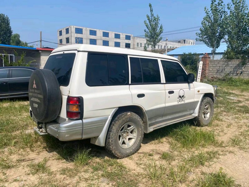 臨沂15年獵豹汽車黑金剛7
